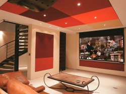 Salle de cinéma privé semi dédiée